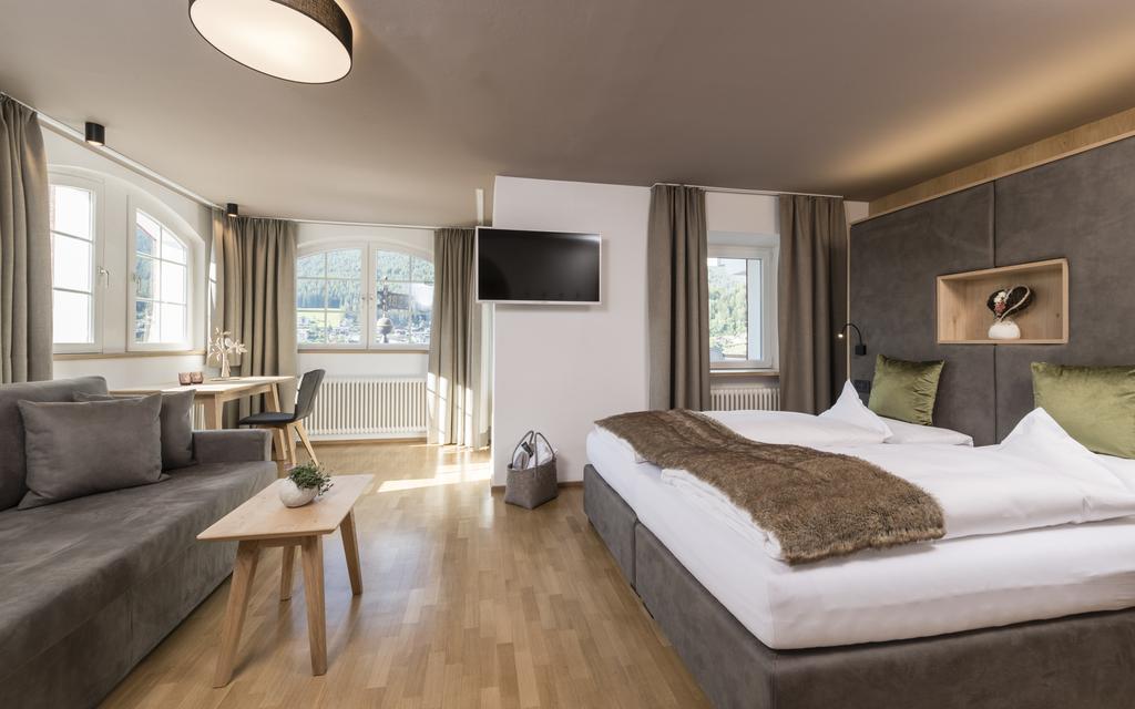 Rainell Dolomites Retreat Otel Urtijëi Dış mekan fotoğraf