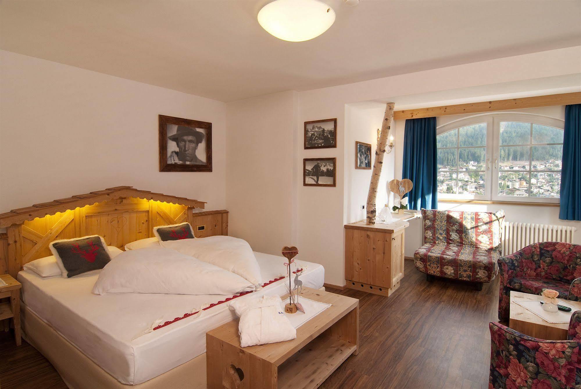 Rainell Dolomites Retreat Otel Urtijëi Dış mekan fotoğraf