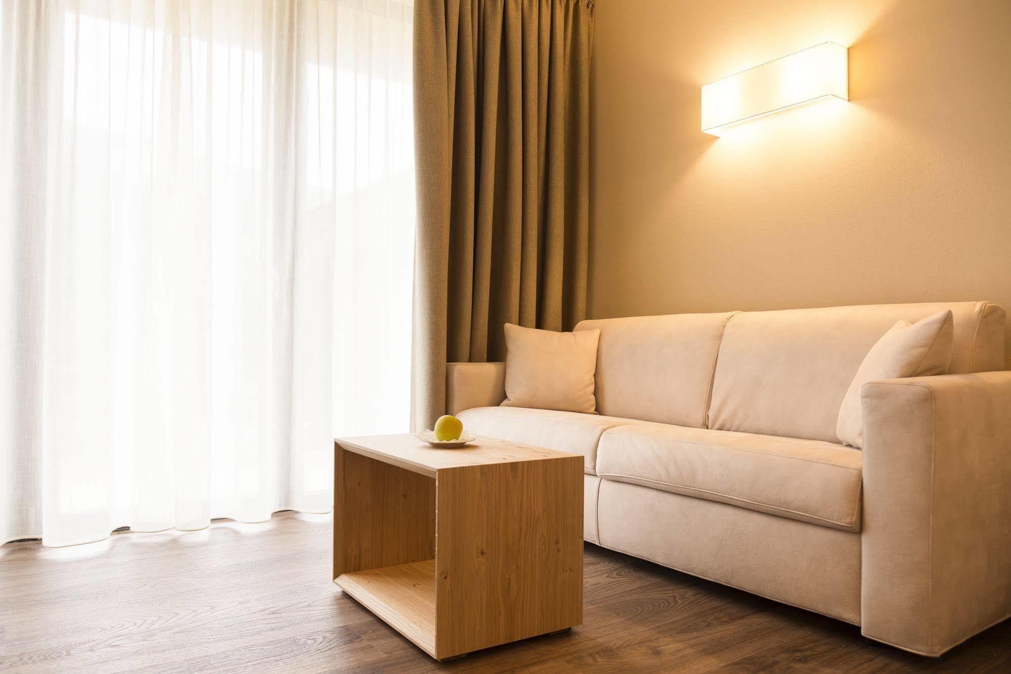 Rainell Dolomites Retreat Otel Urtijëi Dış mekan fotoğraf